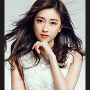 Autographed Trove Carafe 2018 Autographed by Chen AMS Juan